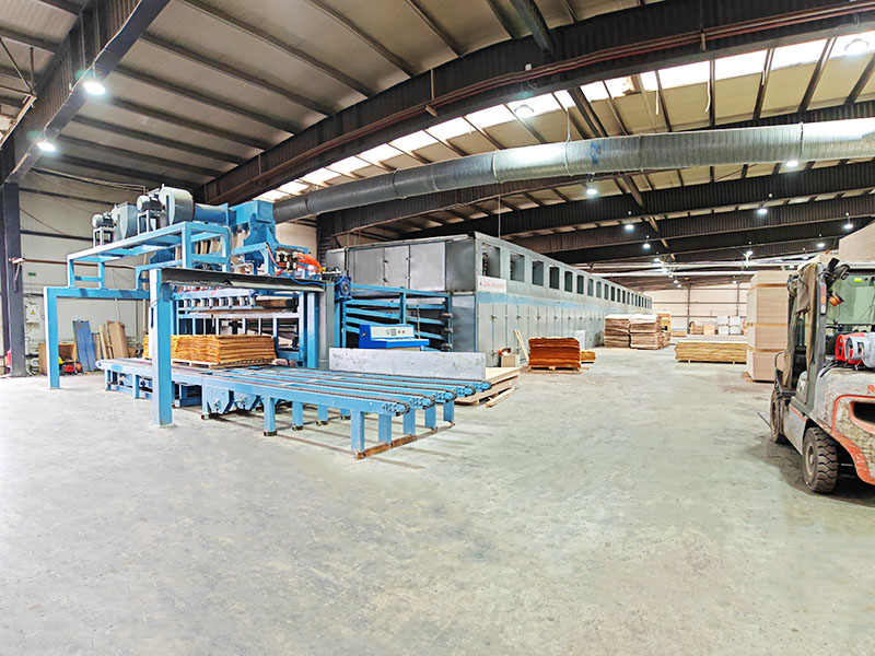 木皮烘幹設備.jpg 木皮烘幹設備.jpg